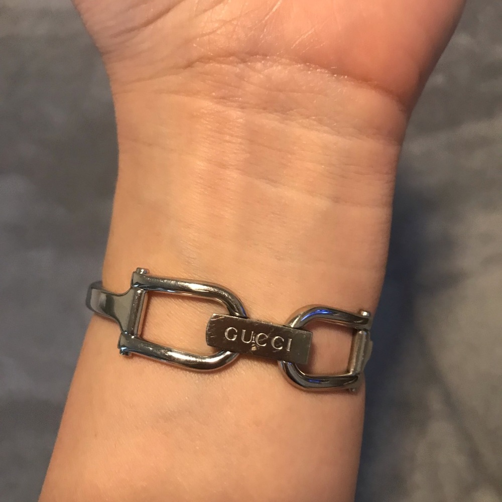 Gucci watch - Picture 2 of 3